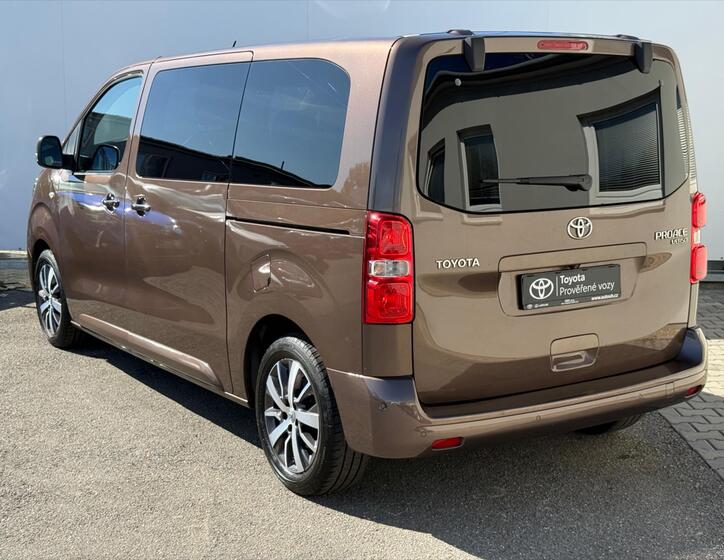 Toyota ProAce Verso 4