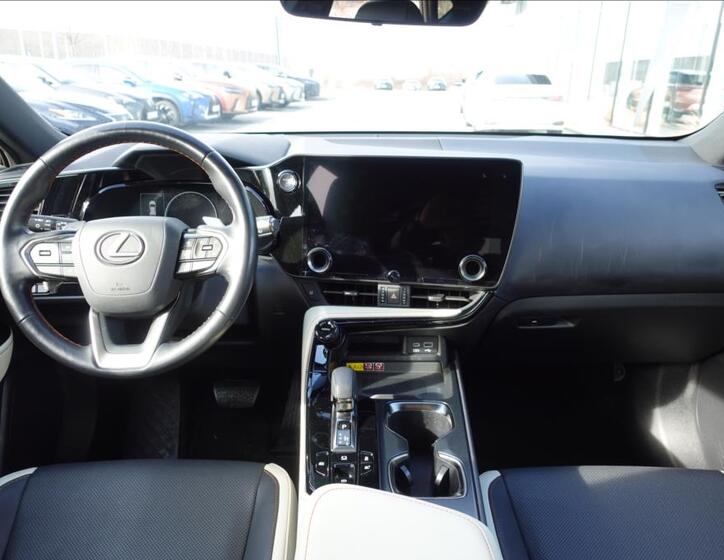 Lexus NX 350h 10
