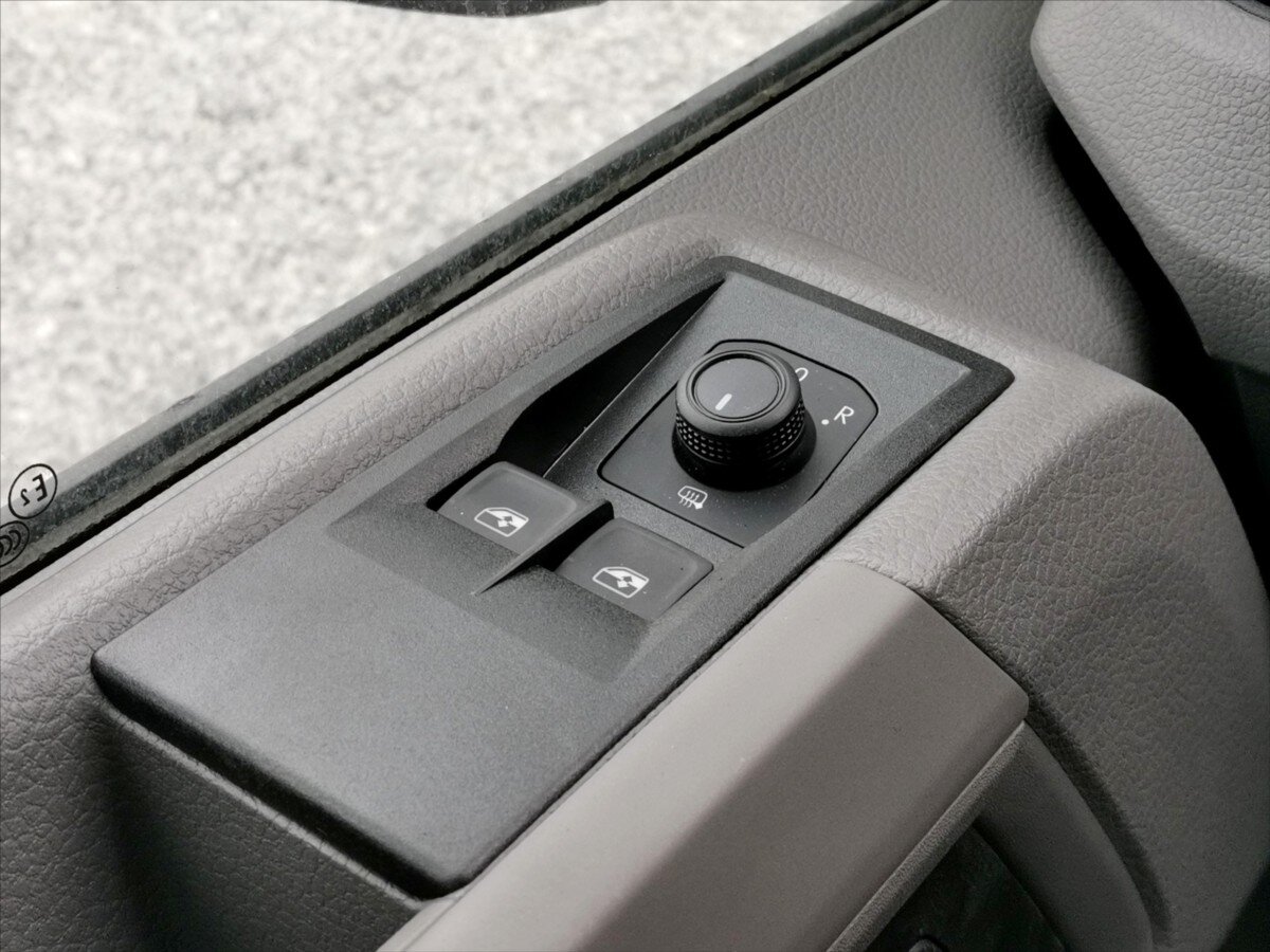 Volkswagen Crafter Skříň 2,0 l 120 kw