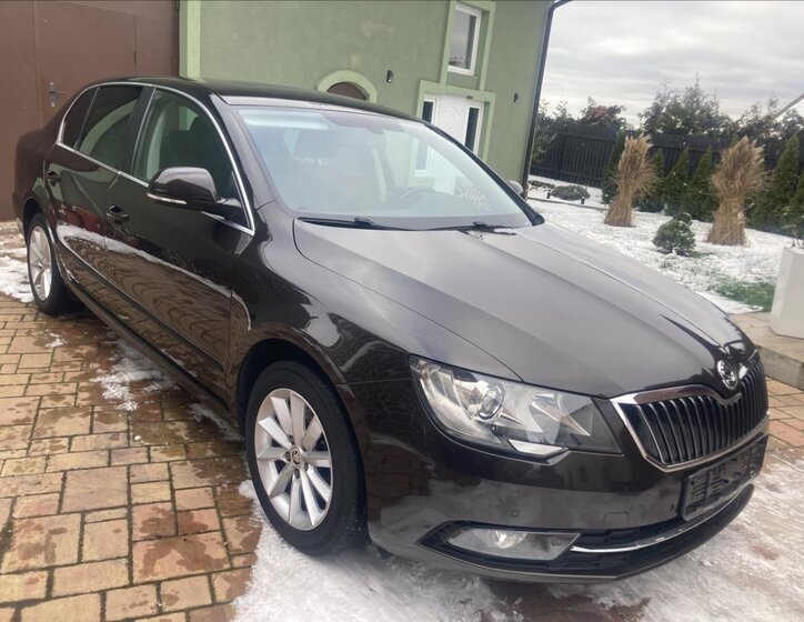 Škoda Superb 25