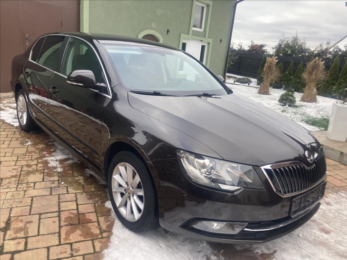 Škoda Superb
