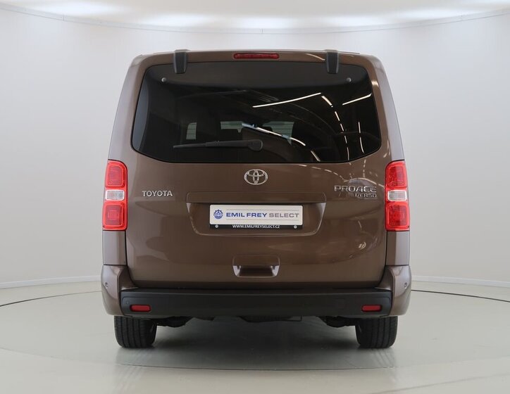 Toyota ProAce Verso VAN-Minibus 2,0 l 130 kw