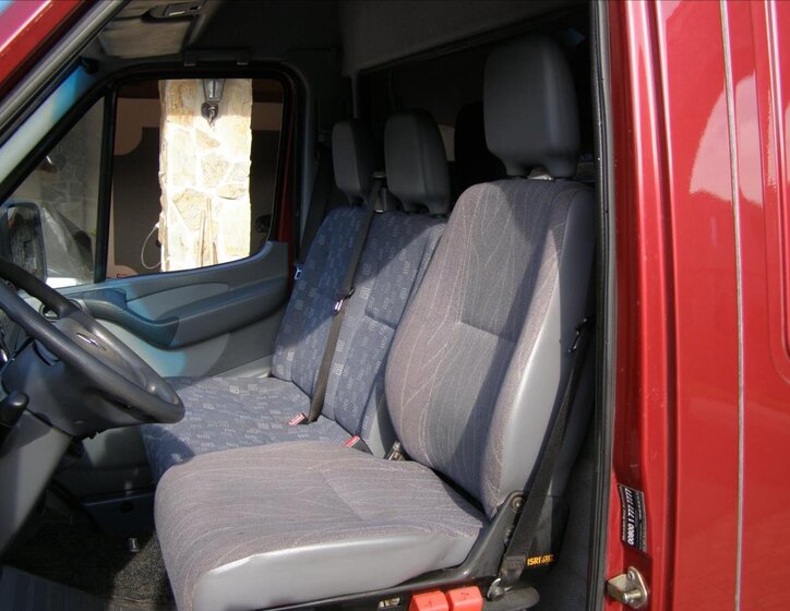 Mercedes-Benz Sprinter 12