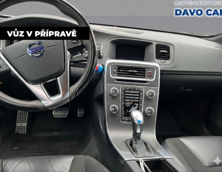 Volvo V60 Kombi 2,0 l 270 kw