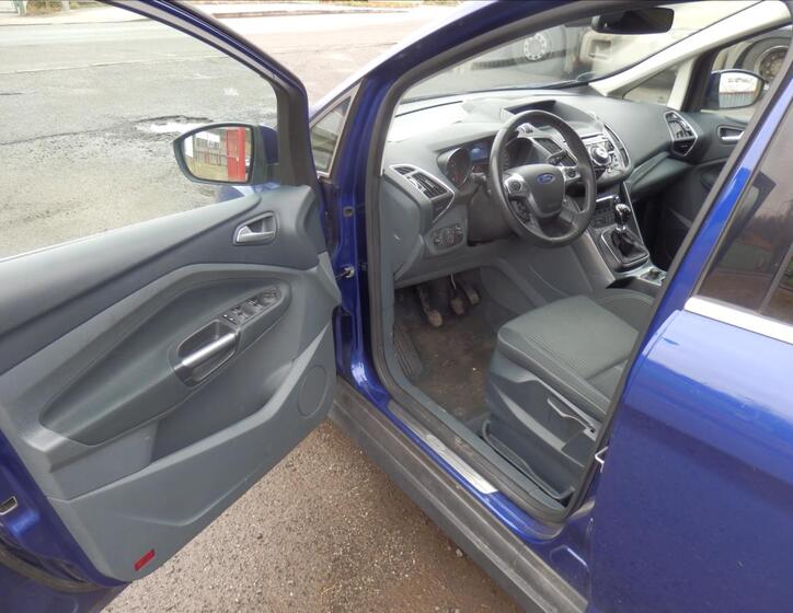 Ford C-MAX 4