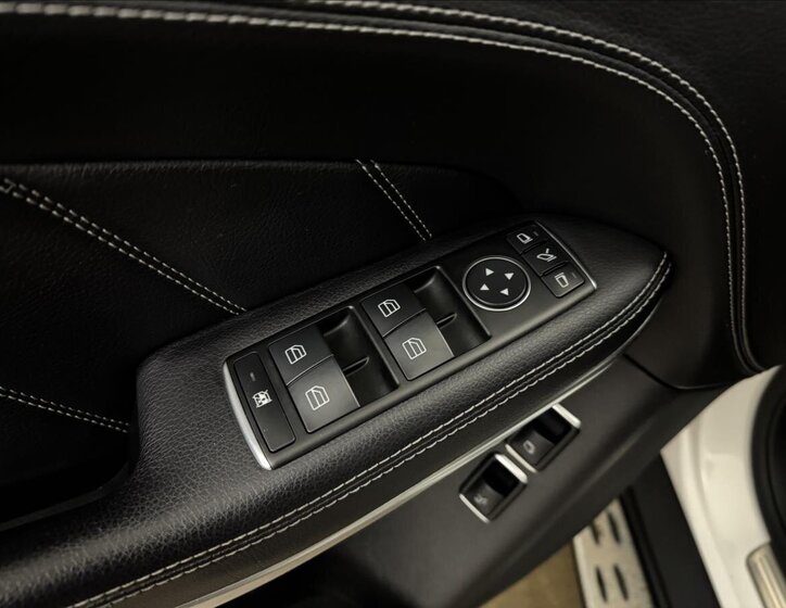 Mercedes-Benz GL SUV / Terénní 3,0 l 190 kw