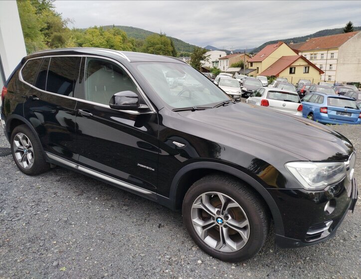 BMW X3 SUV / Terénní 3,0 l 190 kw