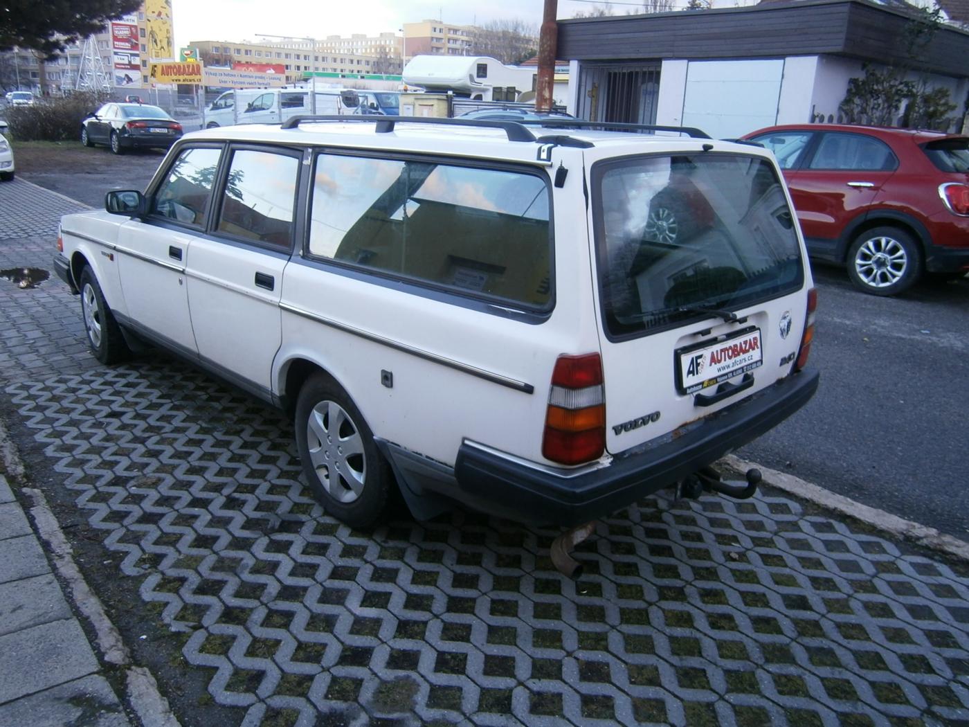Volvo 240