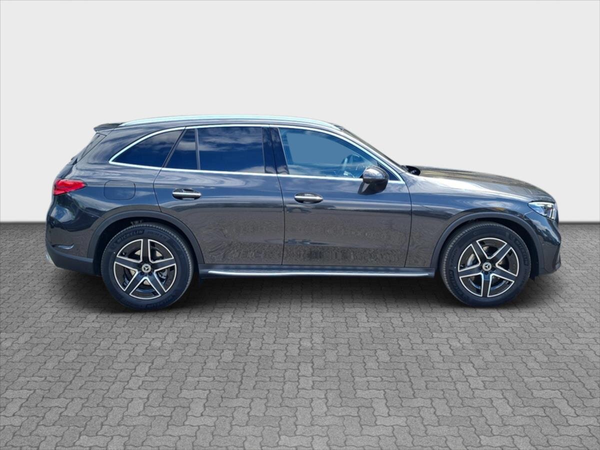 Mercedes-Benz GLC SUV 2,0 l 145 kw