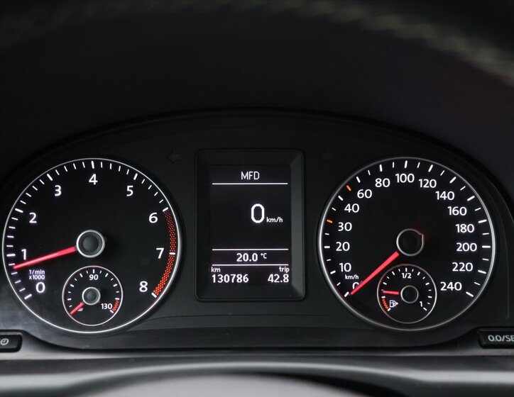 Volkswagen Touran MPV 1,2 l 77 kw