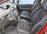 Renault Modus Hatchback 1,1 l 74 kw