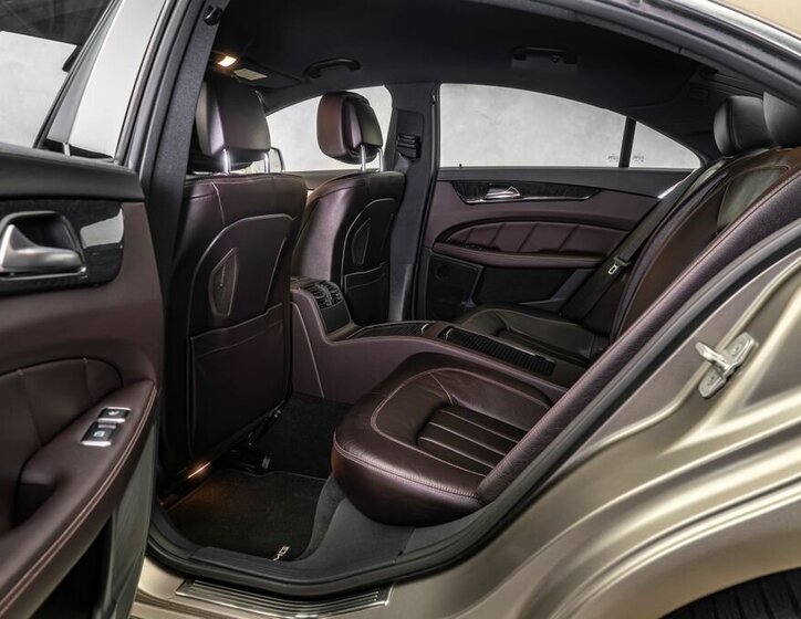 Mercedes-Benz CLS 13