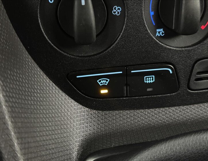 Ford Tourneo Connect 17