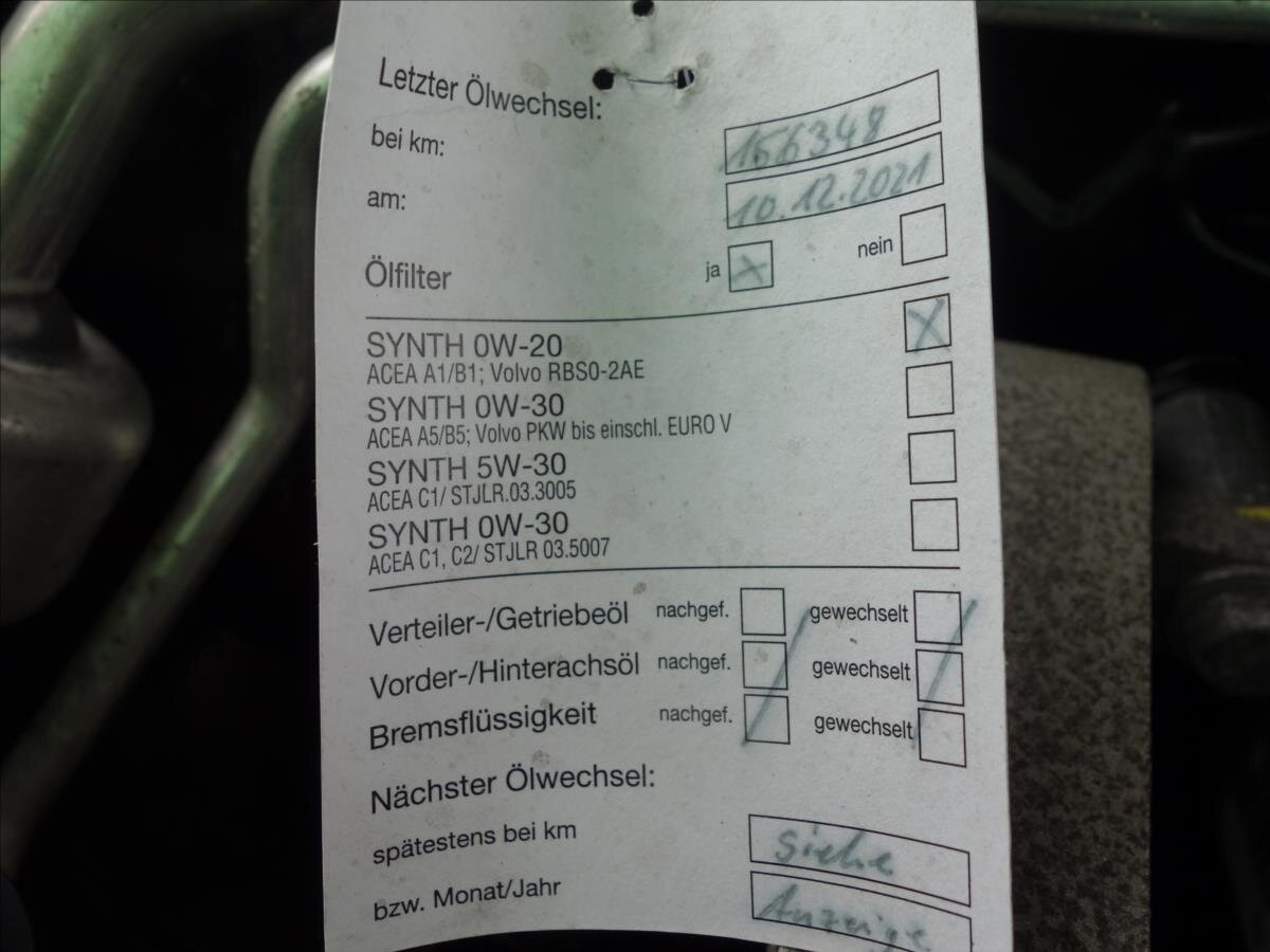 Volvo XC60 SUV / Terénní 2,0 l 110 kw