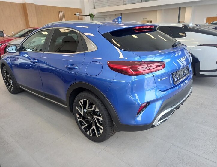 KIA XCeed CUV 1,6 l 110 kw