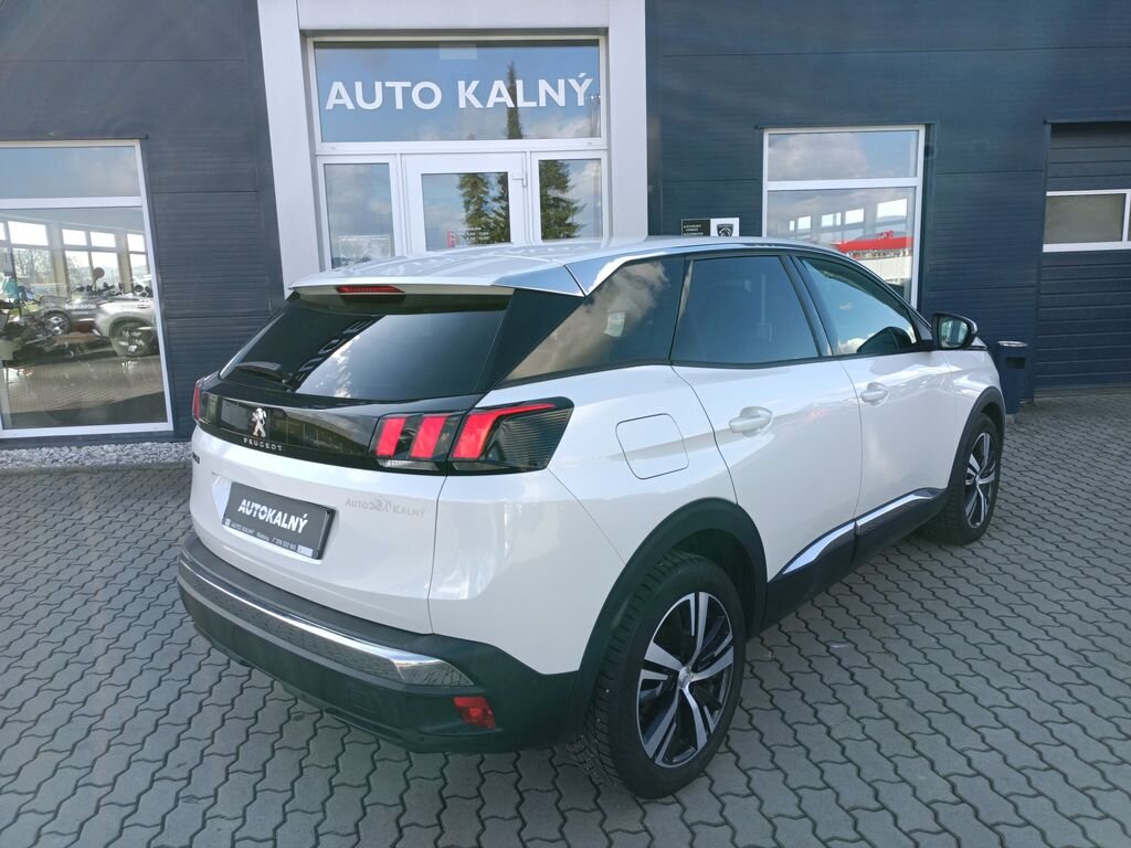 Peugeot 3008 SUV / Terénní 1,6 l 88 kw