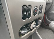 Dacia Sandero 18
