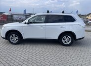 Mitsubishi Outlander SUV / Terénní 2,3 l 110 kw