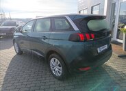 Peugeot 5008 SUV 1,2 l 96 kw