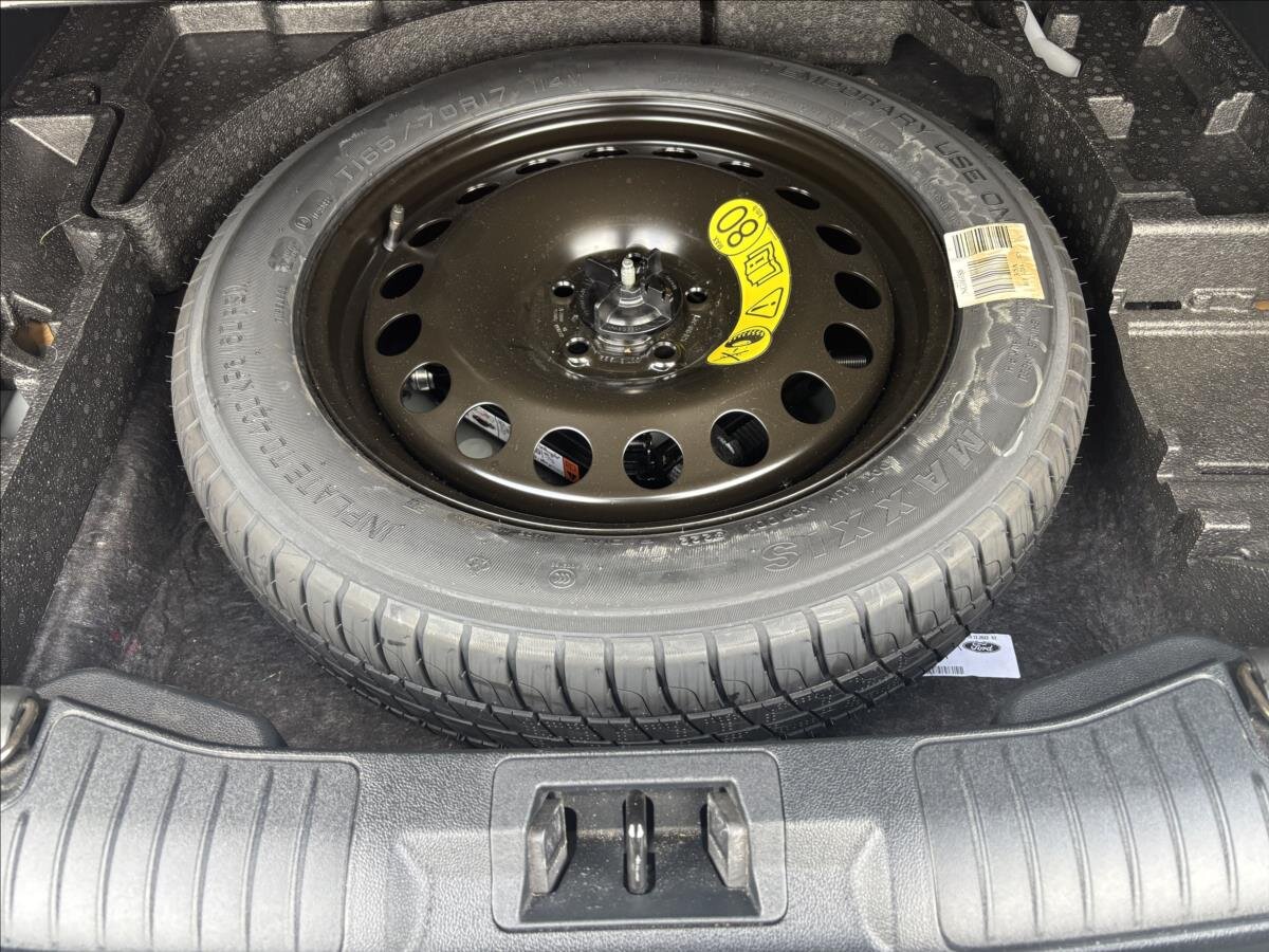 Ford Kuga SUV / Terénní 1,5 l 110 kw