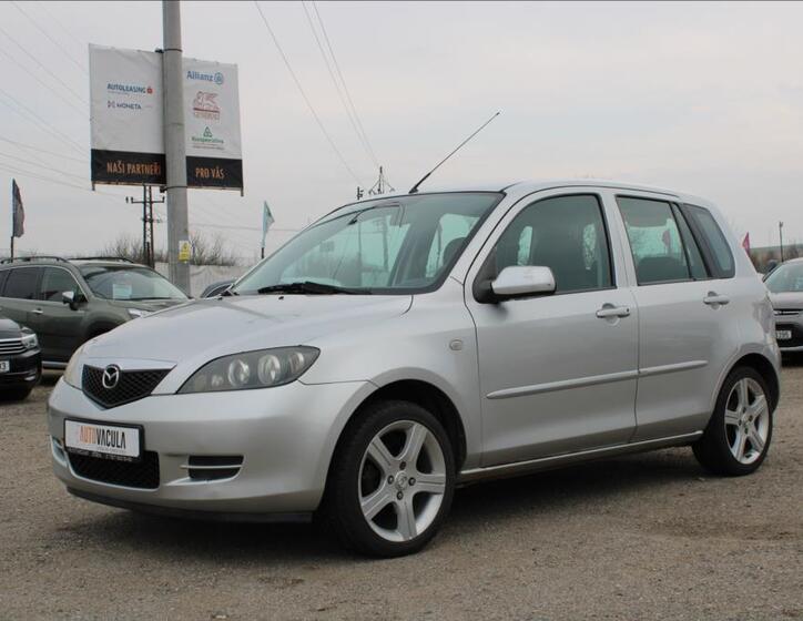 Mazda 2 1