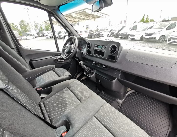 Mercedes-Benz Sprinter Ostatní 2,1 l 84 kw