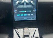 Dongfeng Ostatní SUV / Terénní 1,5 l 145 kw