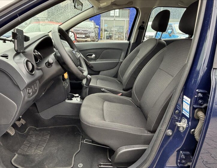 Dacia Sandero Hatchback 898,0 66 kw