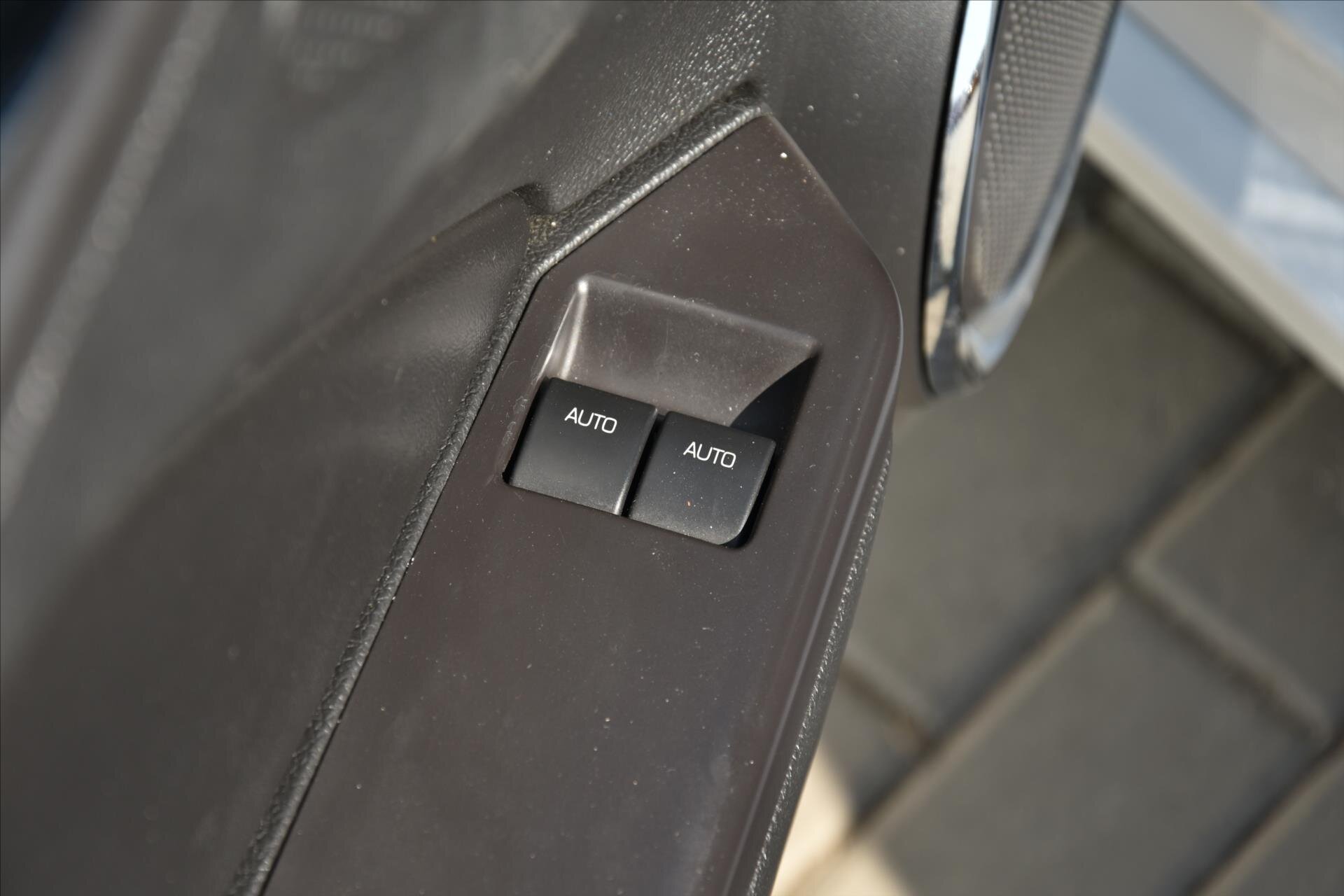Ford Mustang Kupé 4,6 l 235 kw