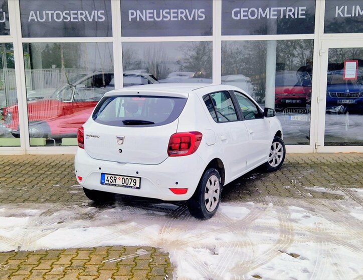 Dacia Sandero Hatchback 998,0 54 kw