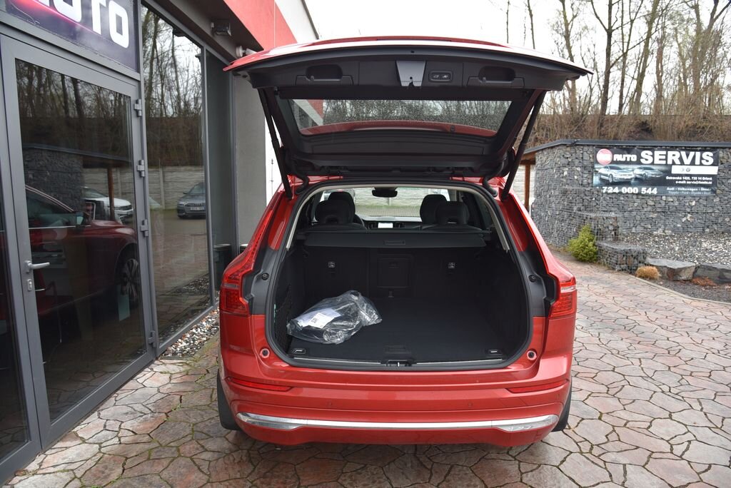 Volvo XC60 SUV / Terénní 2,0 l 186 kw