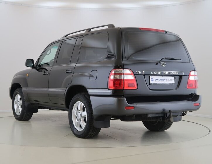 Toyota Land Cruiser SUV 4,7 l 175 kw
