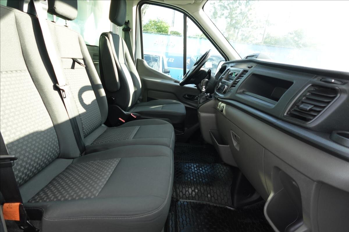 Ford Transit Valník 2,0 l 125 kw