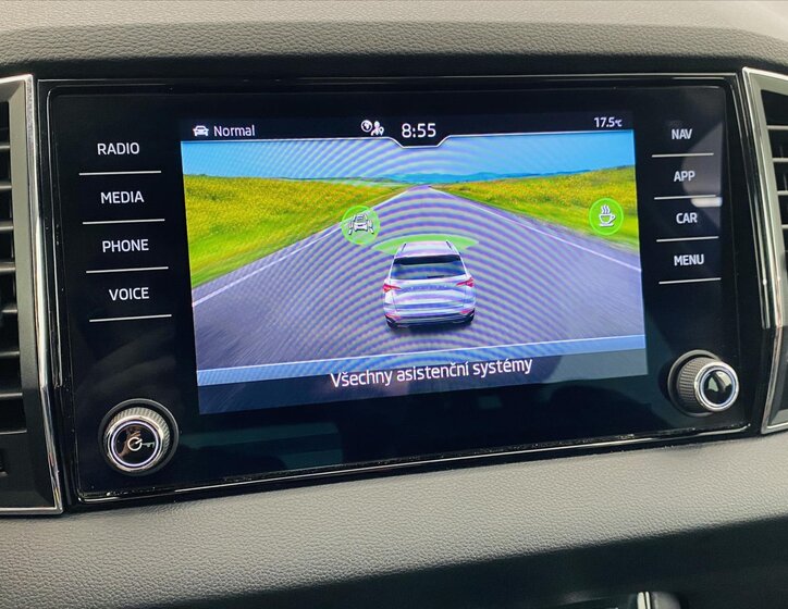 Škoda Karoq SUV / Terénní 1,5 l 110 kw