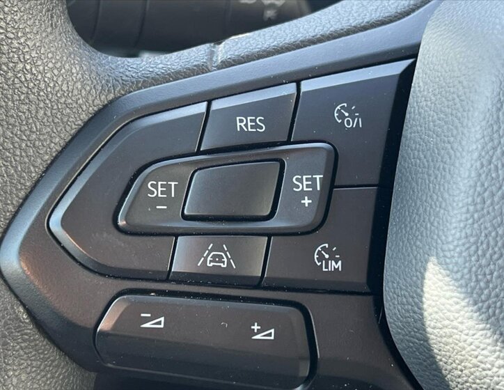 Volkswagen Transporter Skříň 2,0 l 110 kw