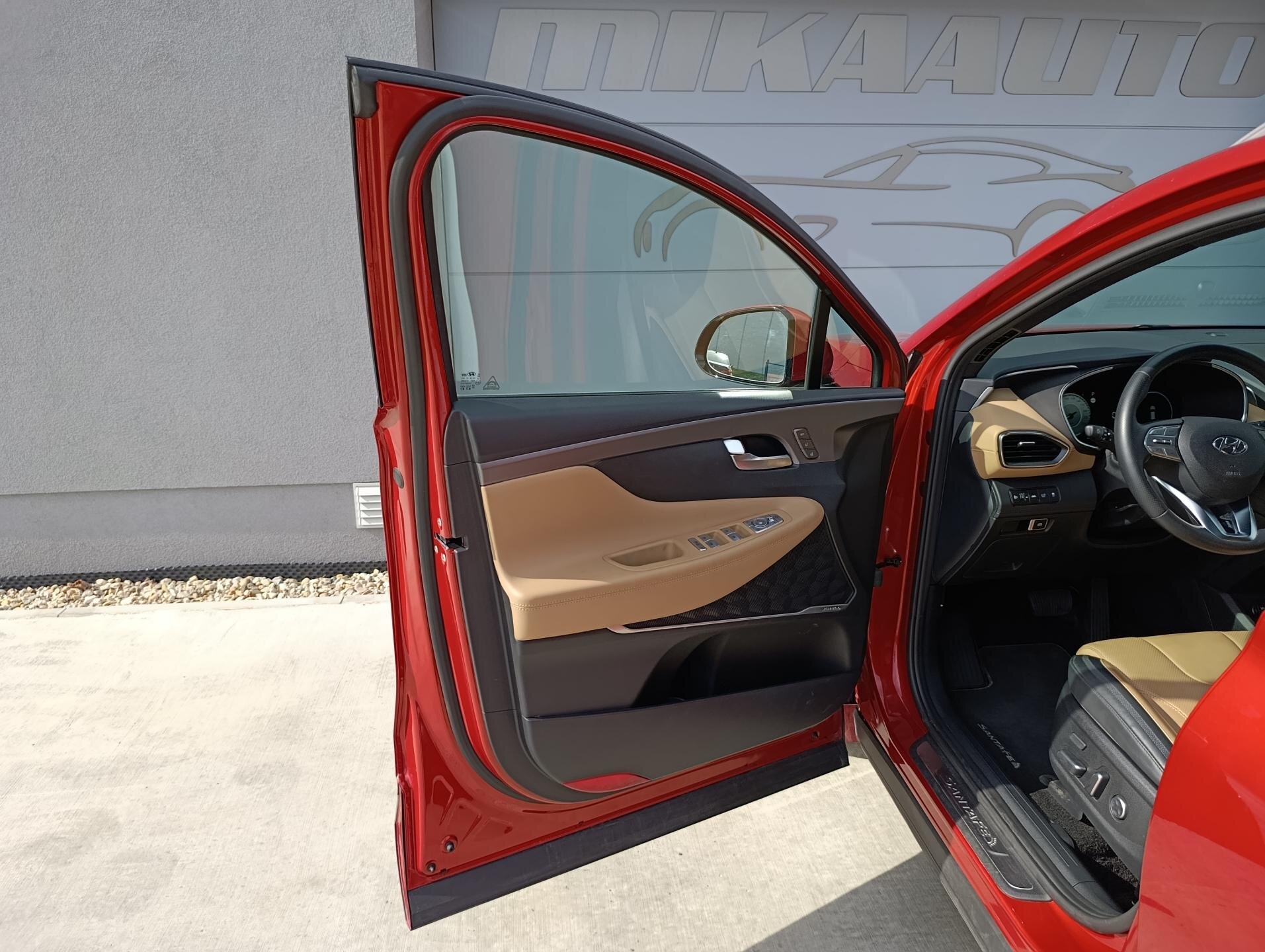 Hyundai Santa Fe SUV / Terénní 2,2 l 148 kw