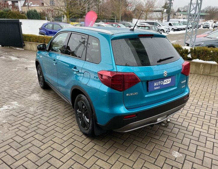 Suzuki Vitara SUV 1,4 l 103 kw