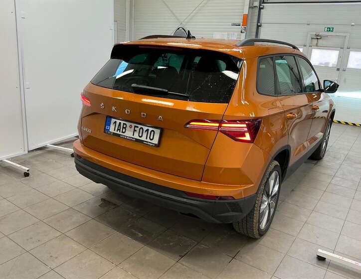 Škoda Karoq SUV 1,5 l 110 kw