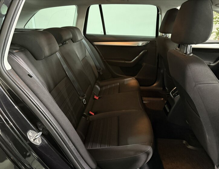 Škoda Octavia Kombi 1,6 l 85 kw