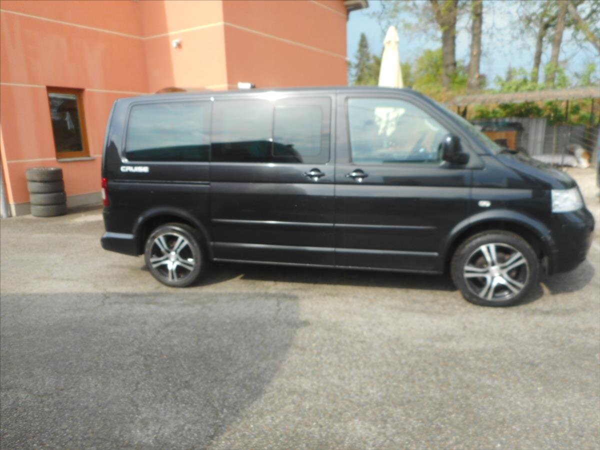 Volkswagen Multivan Kombi 2,5 l 128 kw
