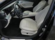 Mercedes-Benz Třídy E 18