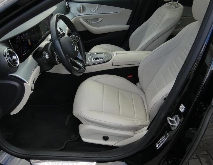 Mercedes-Benz Třídy E 18