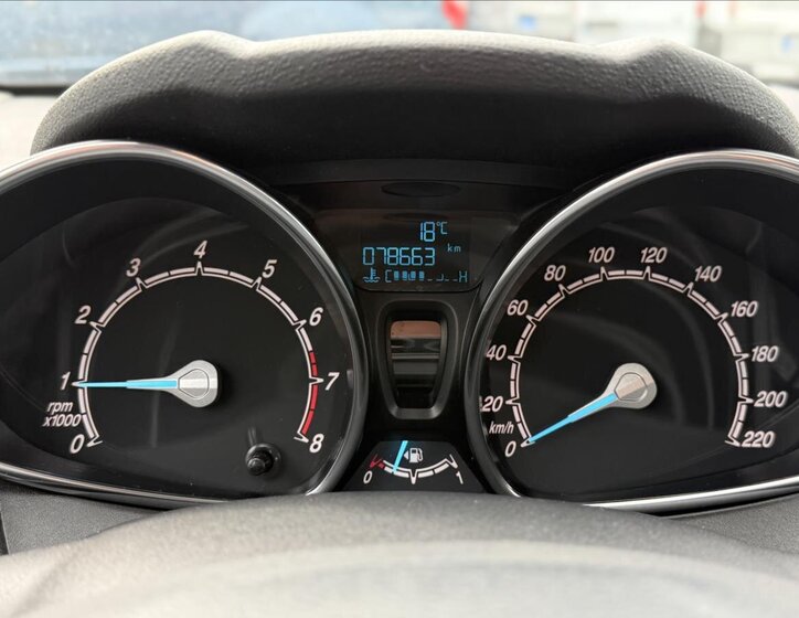 Ford Fiesta Hatchback 998,0 74 kw
