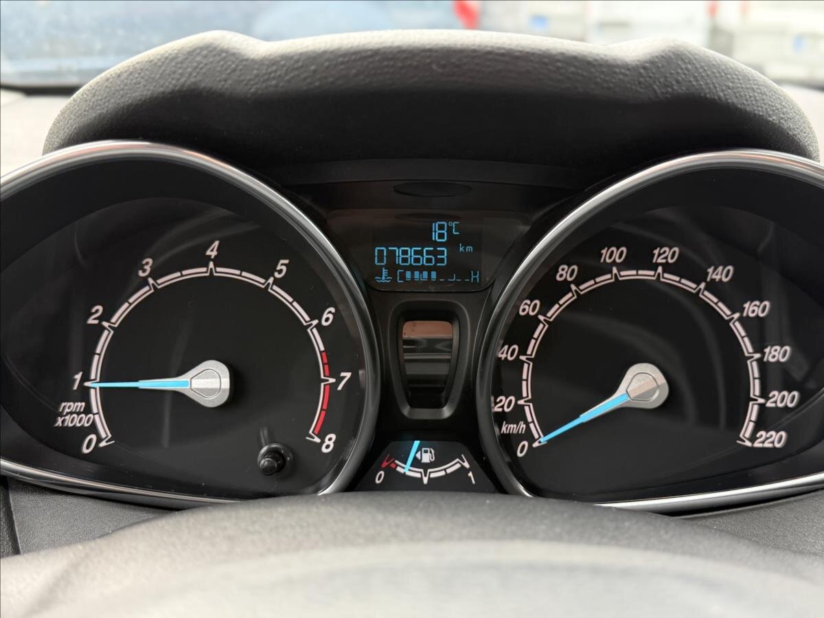 Ford Fiesta Hatchback 998,0 74 kw