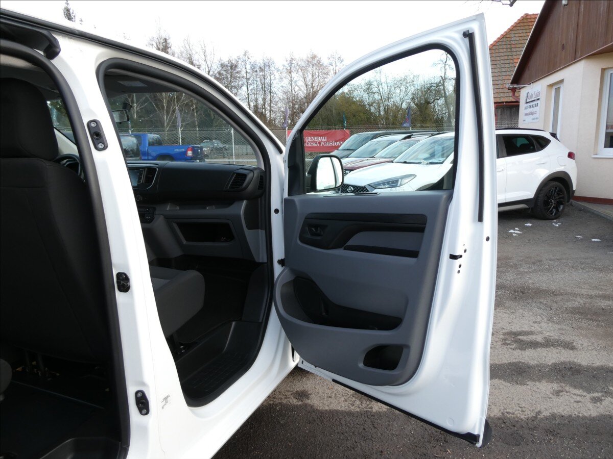 Peugeot Expert Kombi 1,5 l 88 kw