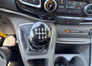 Ford Tourneo Custom 20