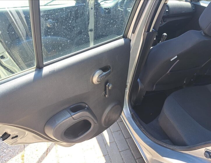 Nissan Micra Hatchback 1,2 l 48 kw