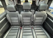 Peugeot Traveller 21