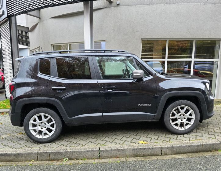 Jeep Renegade 6