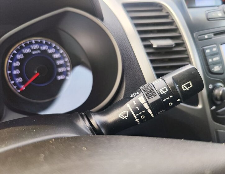 Hyundai ix20 MPV 1,4 l 66 kw